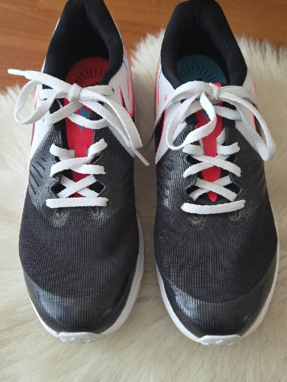 Nike Youth Star Runner 2 Athletic Running Sneakers 6.5Y Youth